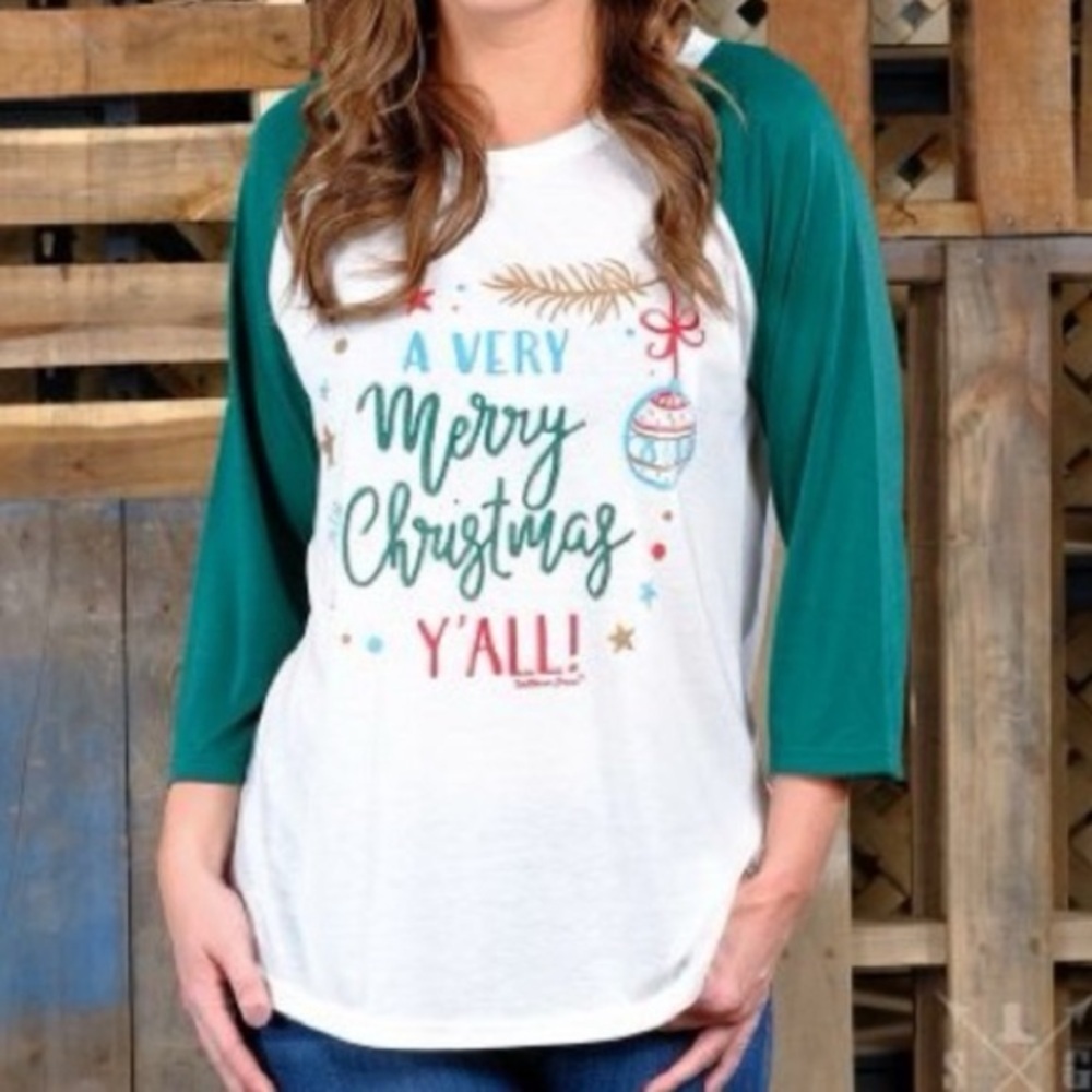 NWT Southern Grace Size Medium “A Very Merry Christmas Y’all!” 3/4 sleeve tee